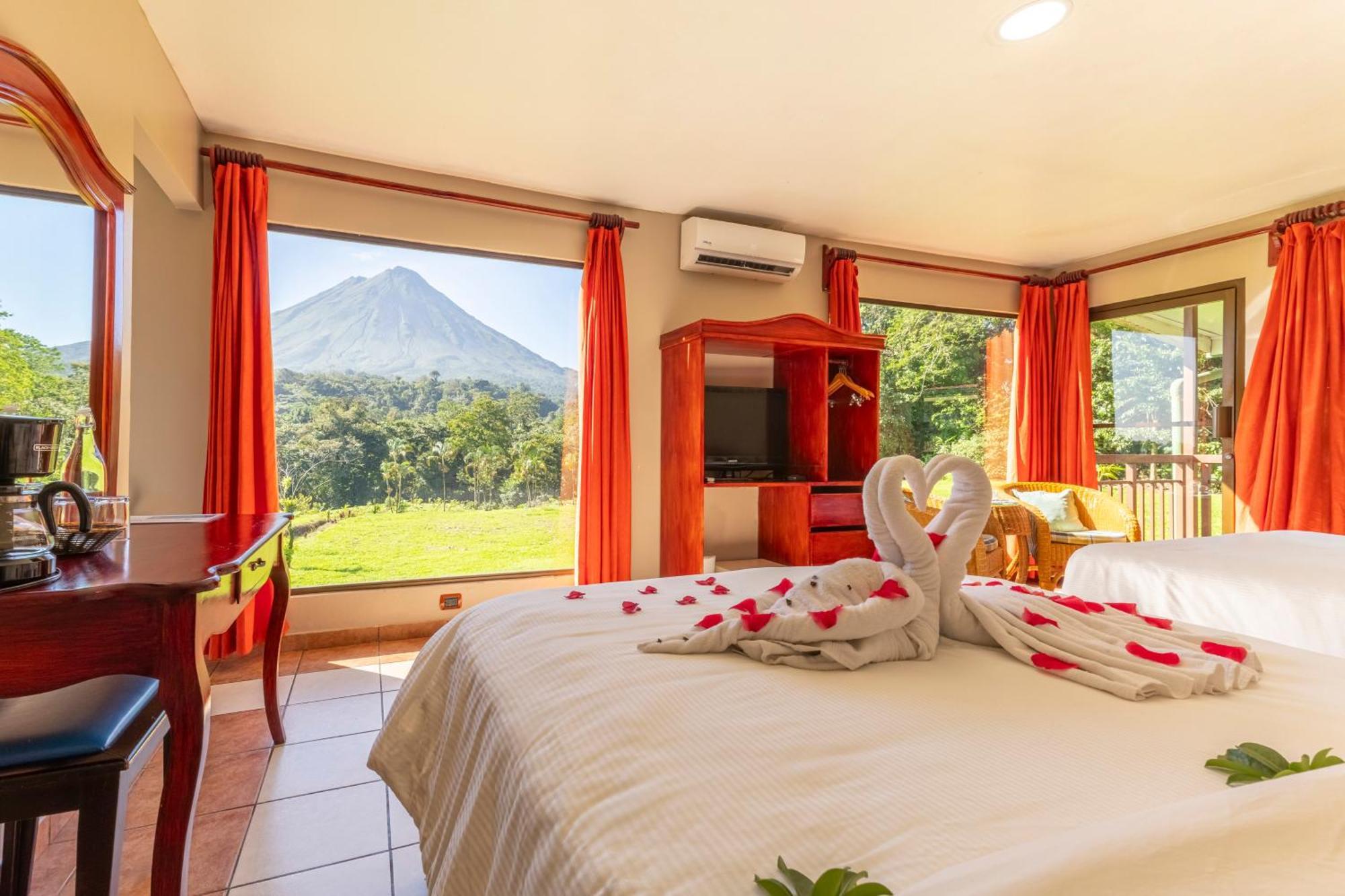 Lavas Tacotal Hotel 3*